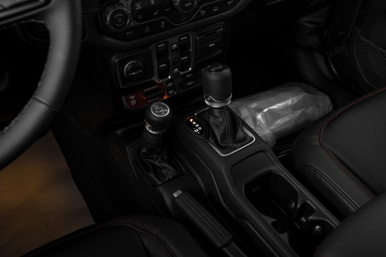 2027 Jeep Wrangler Rubicon V571667
