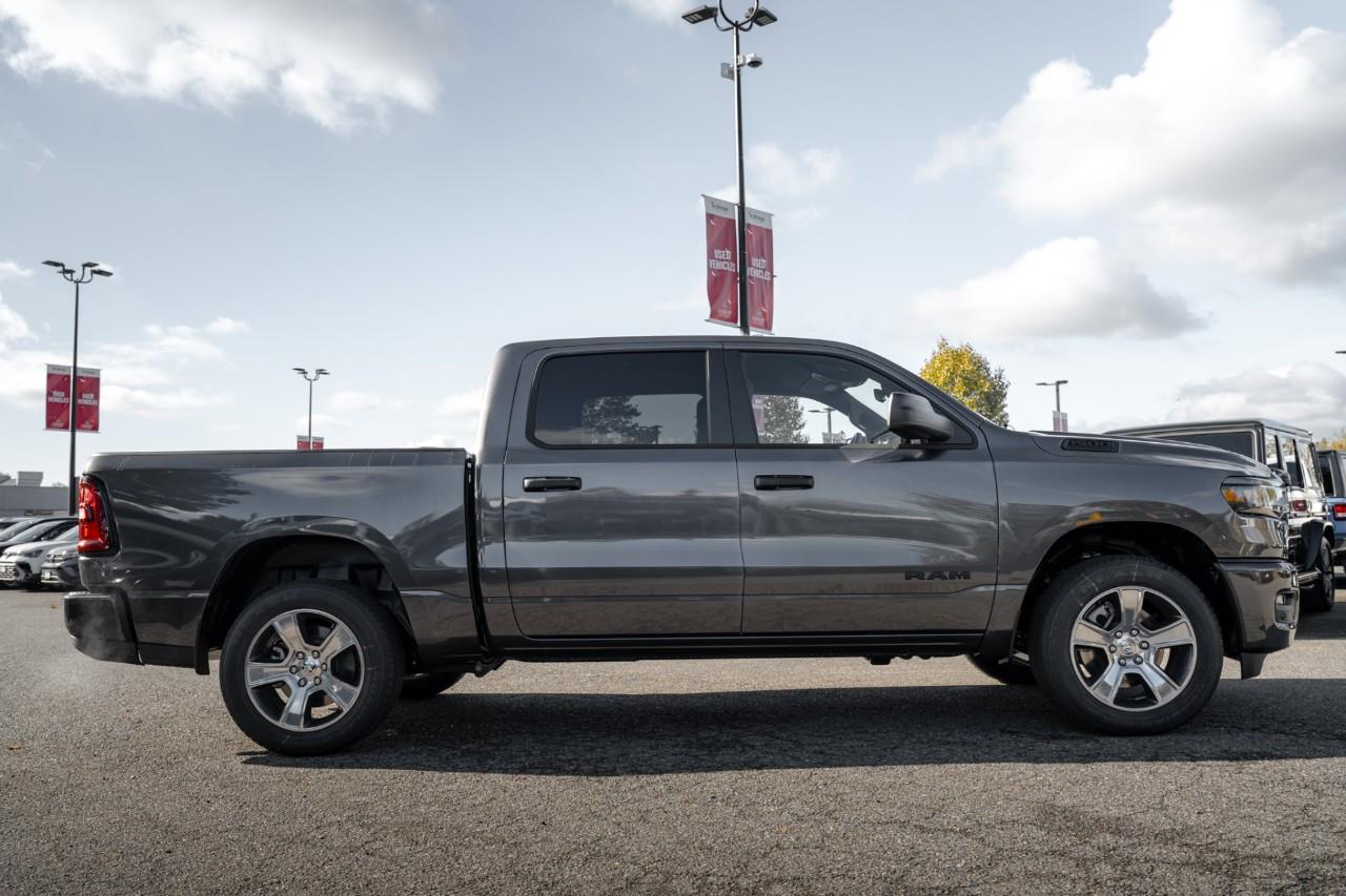 2027 RAM 1500 Tradesman V510243