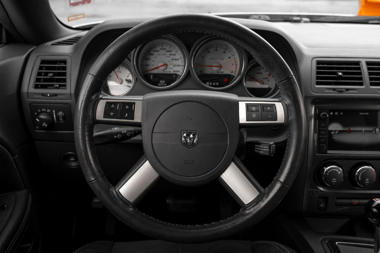 2009 Dodge Challenger SRT8 LC3073AA