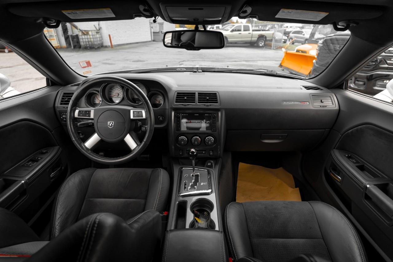 2009 Dodge Challenger SRT8 LC3073AA