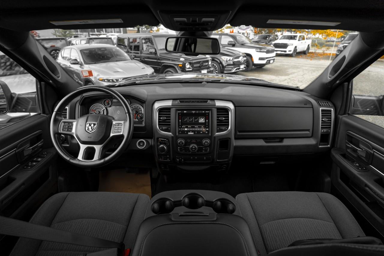 2022 RAM 1500 Classic SLT S523379A