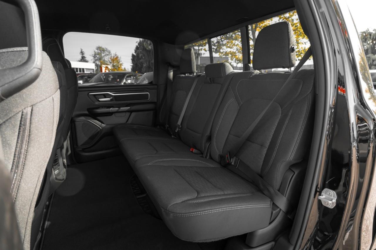 2027 RAM 1500 Big Horn V504117