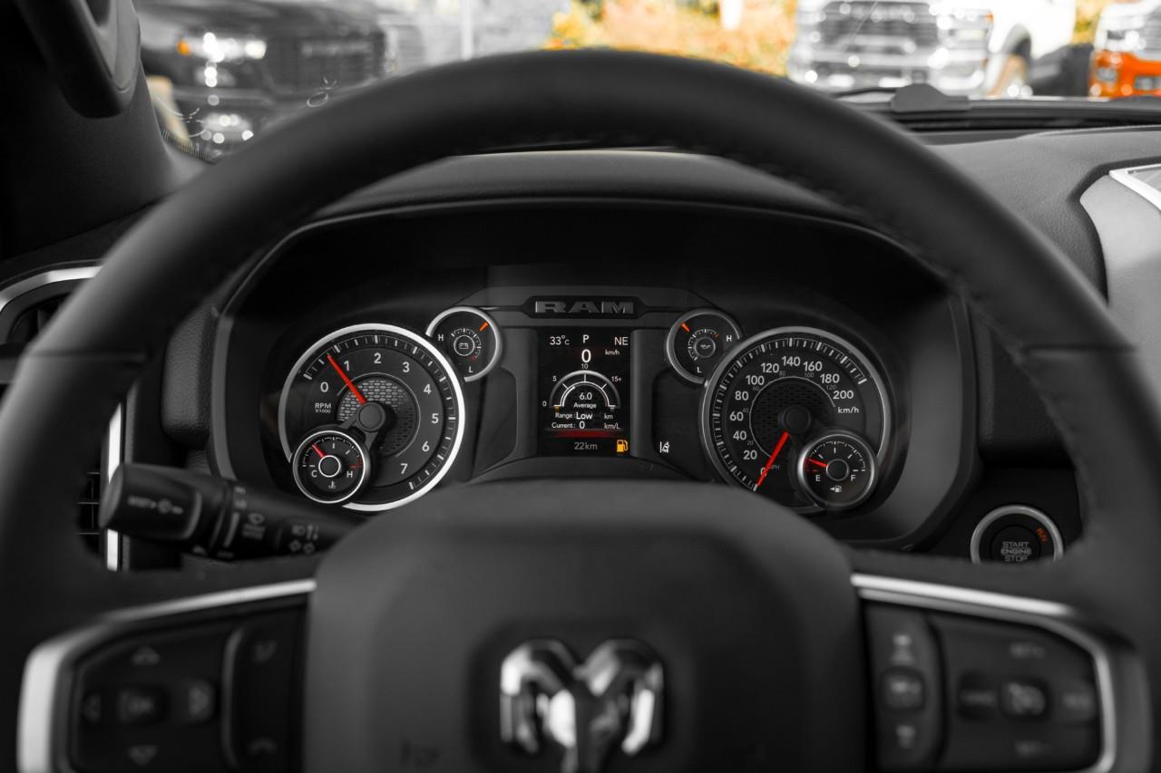 2027 RAM 1500 Big Horn V501837