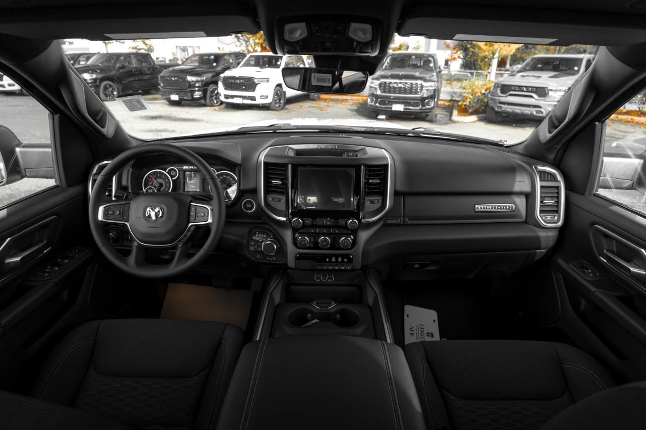 2027 RAM 1500 Big Horn V504116