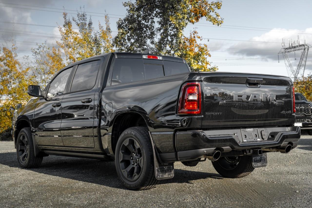 2027 RAM 1500 Sport V511163