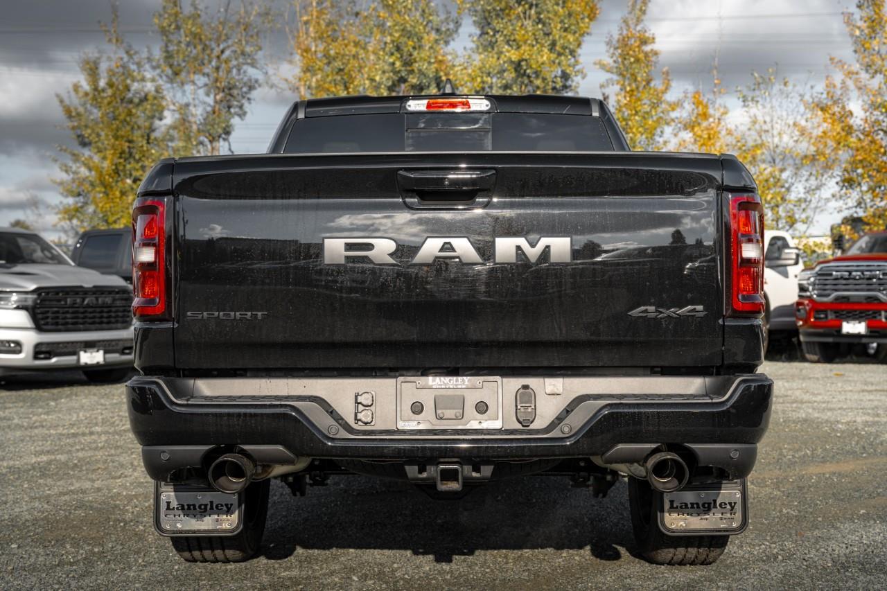 2027 RAM 1500 Sport V511163