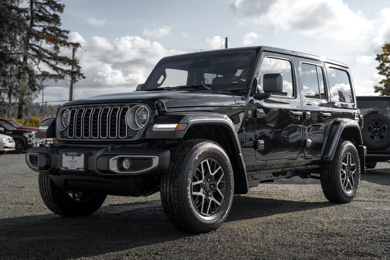 2027 Jeep Wrangler Sahara V571652