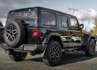 2027 Jeep Wrangler Sahara V571652