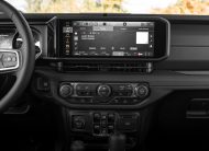 2027 Jeep Wrangler Sahara V571652