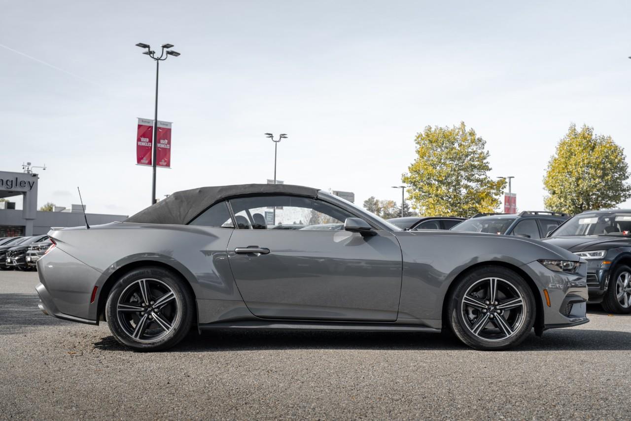 2025 Ford Mustang EcoBoost LC3120